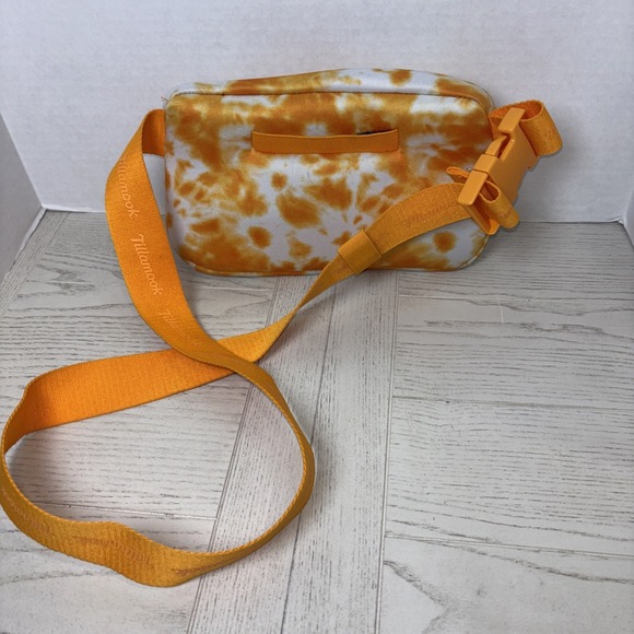 Tillamook Creamery "Colby Jack Cheese" Fanny Pack Souvenir, Travel. - Picture 7 of 8